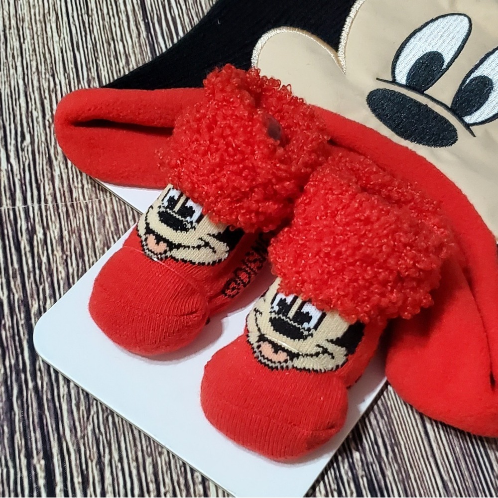 Mickey Mouse Disney Baby Hat & Bootie Sock 2 Pc Set Size 0 - 12 Months NEW - Picture 14 of 15